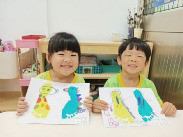 美術創作--手掌和腳掌畫創作