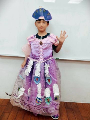 肢體藝術表演--孔雀舞